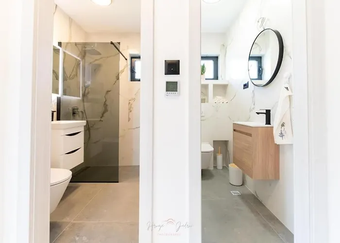 Strelitzia With Jacuzzi * Split