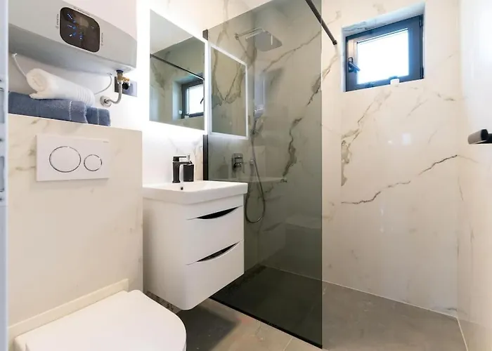 Apartamento Strelitzia With Jacuzzi